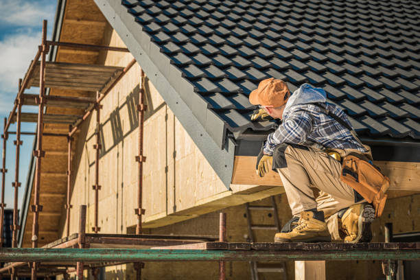 Best Roofing Contractors for Homes  in Roberts, WI